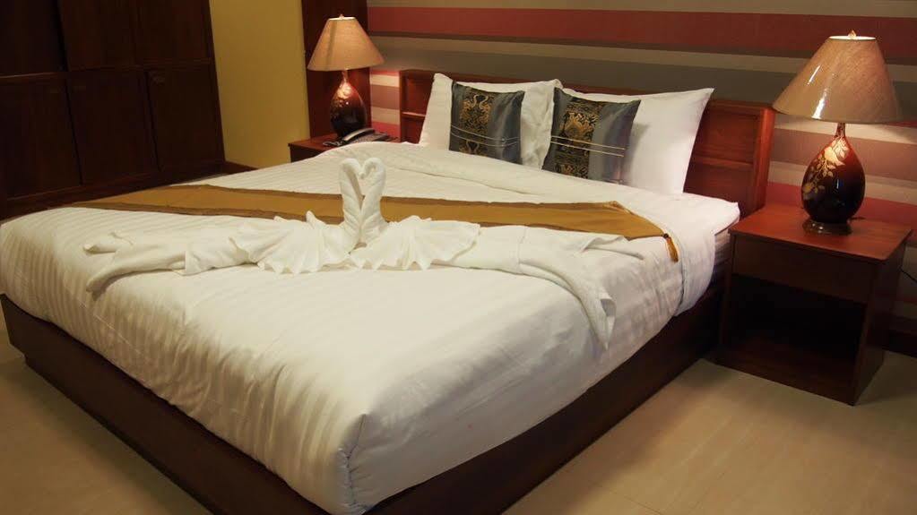 Kaldi House Hotel Chiang Mai Luaran gambar